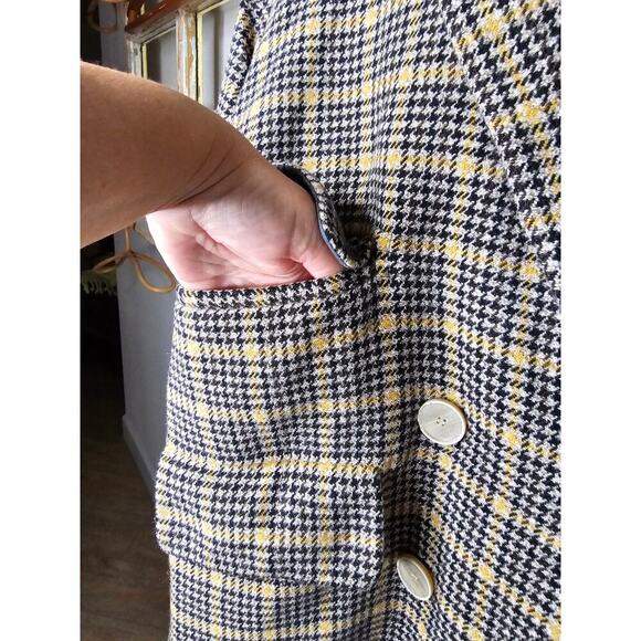 M.I.H Tweed Double Breasted Coat with pockets size Large - Picture 8 of 15